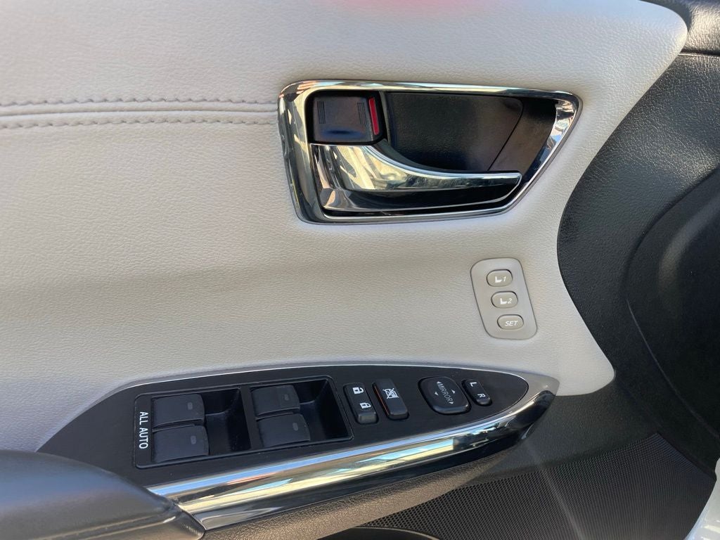 2018 Toyota Avalon XLE - ONE OWNER / RADAR CRUISE CONTROL