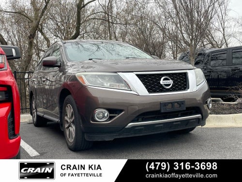 2015 Nissan Pathfinder SV