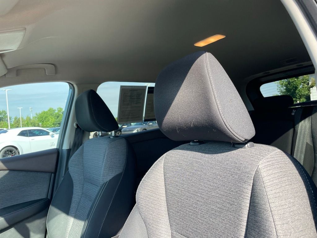 2021 Nissan Rogue S - 35 MPG / APPLE CARPLAY