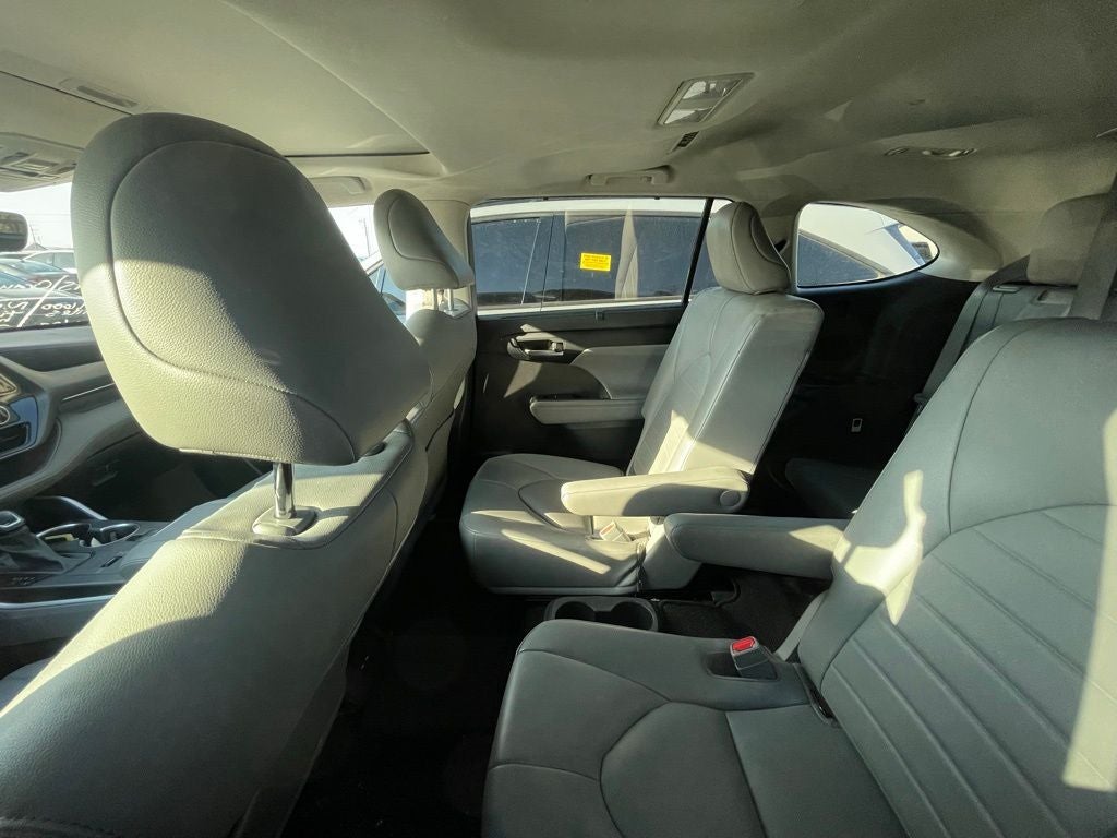 2021 Toyota Highlander XLE