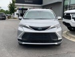 2025 Toyota Sienna LE 8 Passenger - 36 MPG / WIRELESS CARPLAY