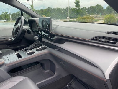 2023 Toyota Sienna XSE - MOONROOF / HANDS FREE SLIDING DOORS