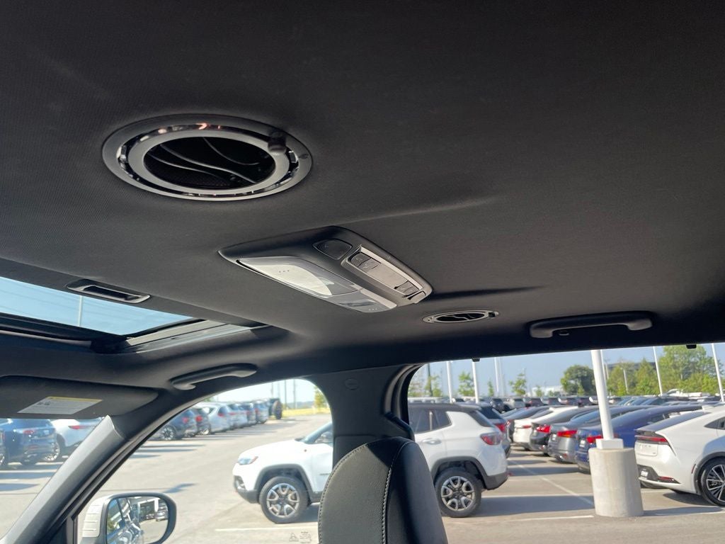 2025 Kia Telluride EX X-Line - KIA CERTIFIED / POWER MOONROOF