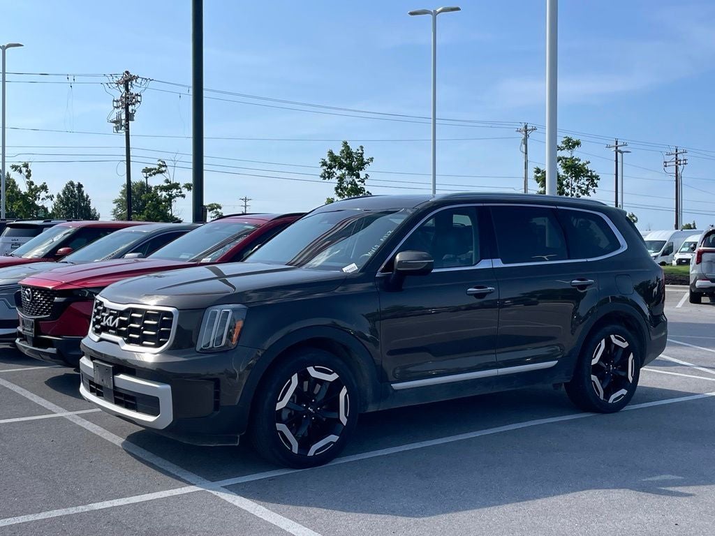 2025 Kia Telluride S - KIA CERTIFIED / POWER MOONROOF