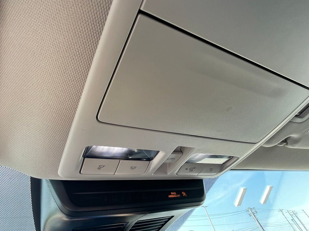 2025 Mazda Mazda CX-50 Hybrid Premium - POWER MOONROOF / APPLE CARPLAY