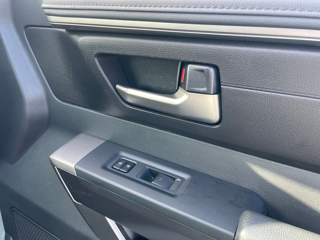 2025 Toyota Sequoia SR5
