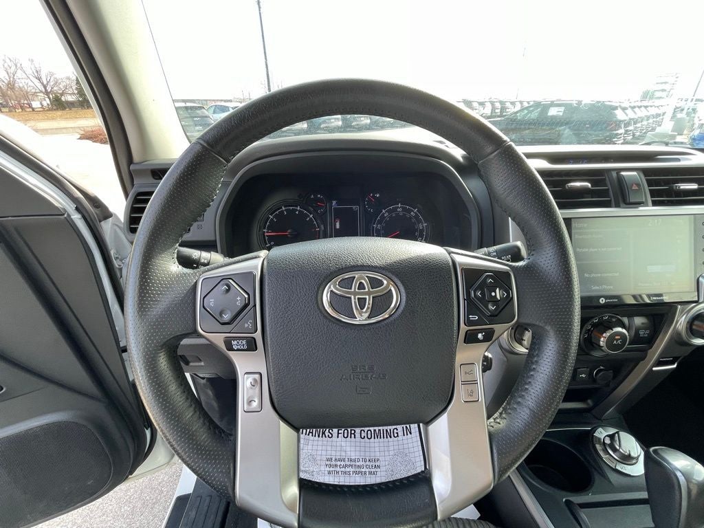 2024 Toyota 4Runner SR5 - 8 INCH TOUCHSCREEN / ANDROID AUTO