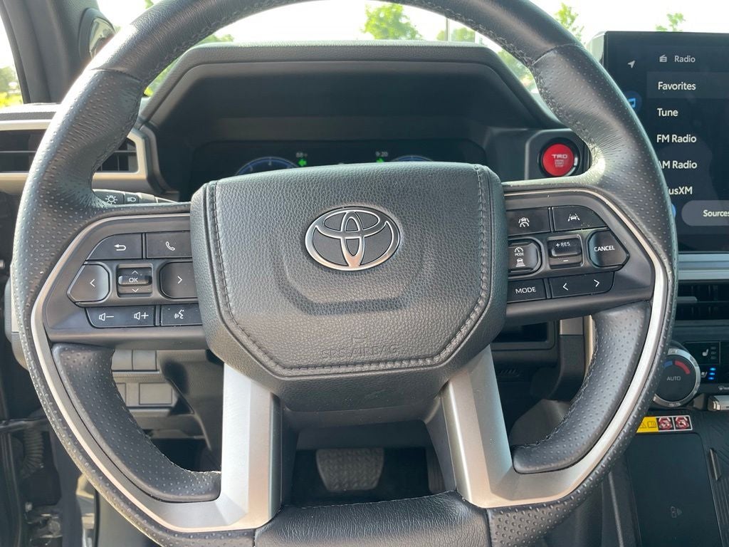 2025 Toyota 4Runner TRD Off-Road Premium - APPLE CARPLAY / NAVIGATION