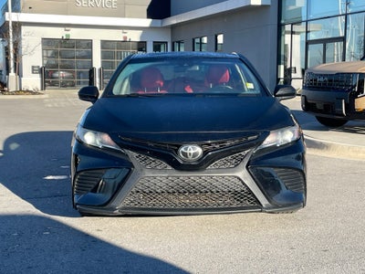 2018 Toyota Camry SE - RED INTERIOR / MOONROOF