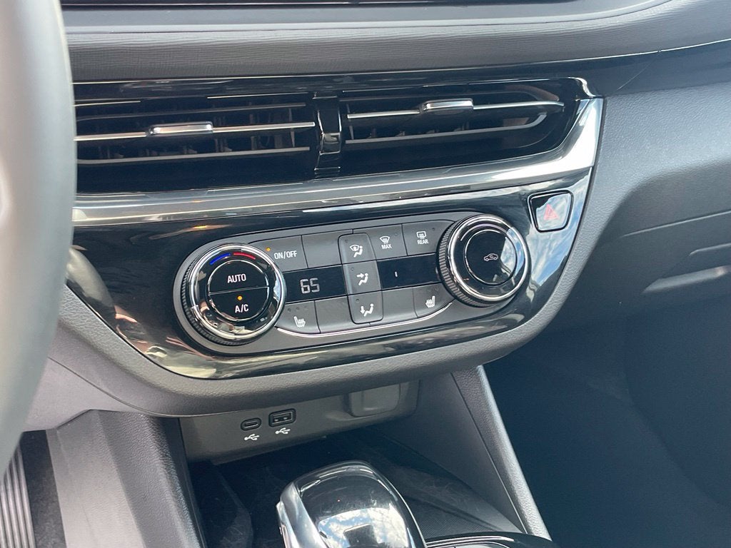 2026 Buick Envista Sport Touring - LANE KEEP ASSIST / POWER LIFTGATE