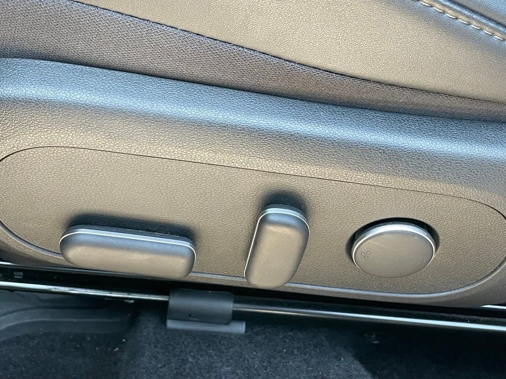 2024 Hyundai Kona Limited - NAVIGATION / POWER MOONROOF