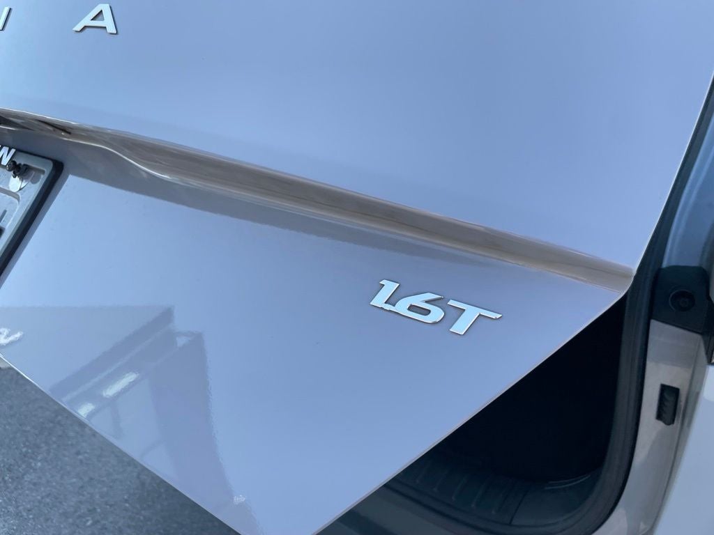 2024 Hyundai Kona Limited - NAVIGATION / POWER MOONROOF