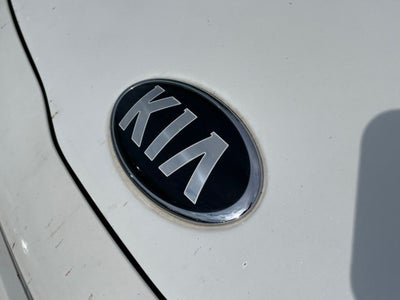 2020 Kia Soul LX - MANUAL TRANSMISSION