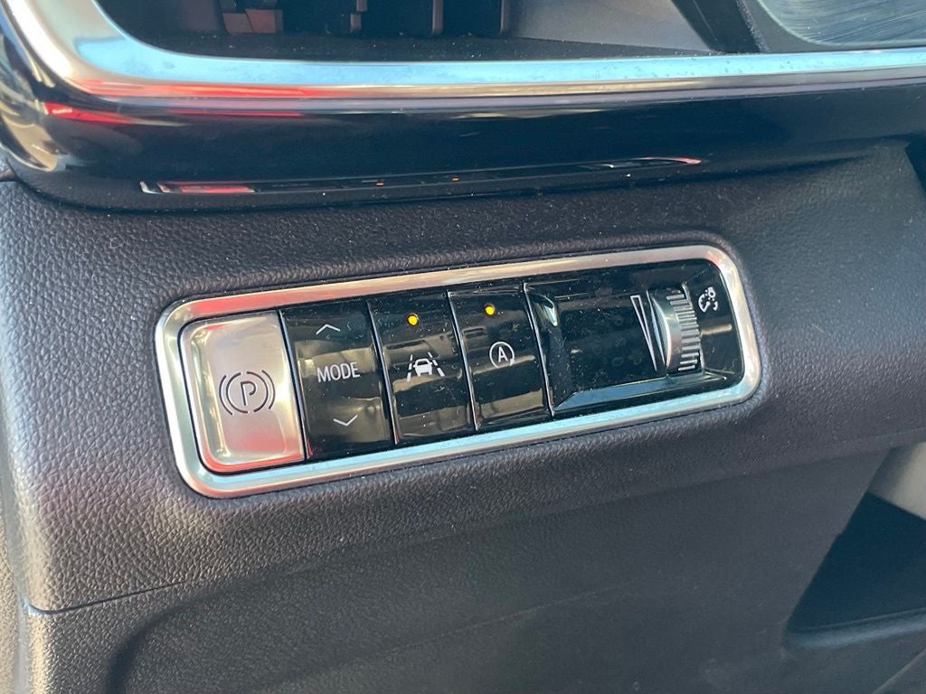 2024 Buick Envision Preferred - AWD / 30" DISPLAY / HEAD-UP DISPLAY