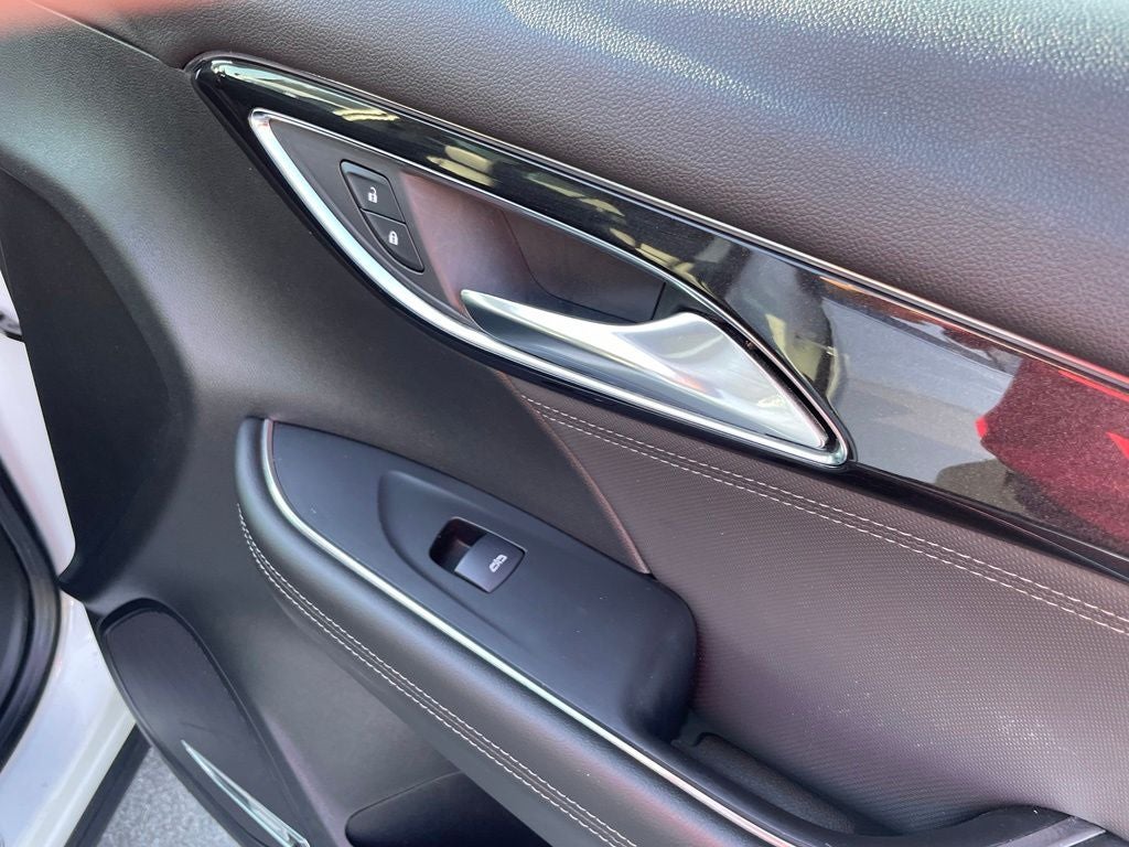 2024 Buick Envision Preferred - AWD / 30" DISPLAY / HEAD-UP DISPLAY