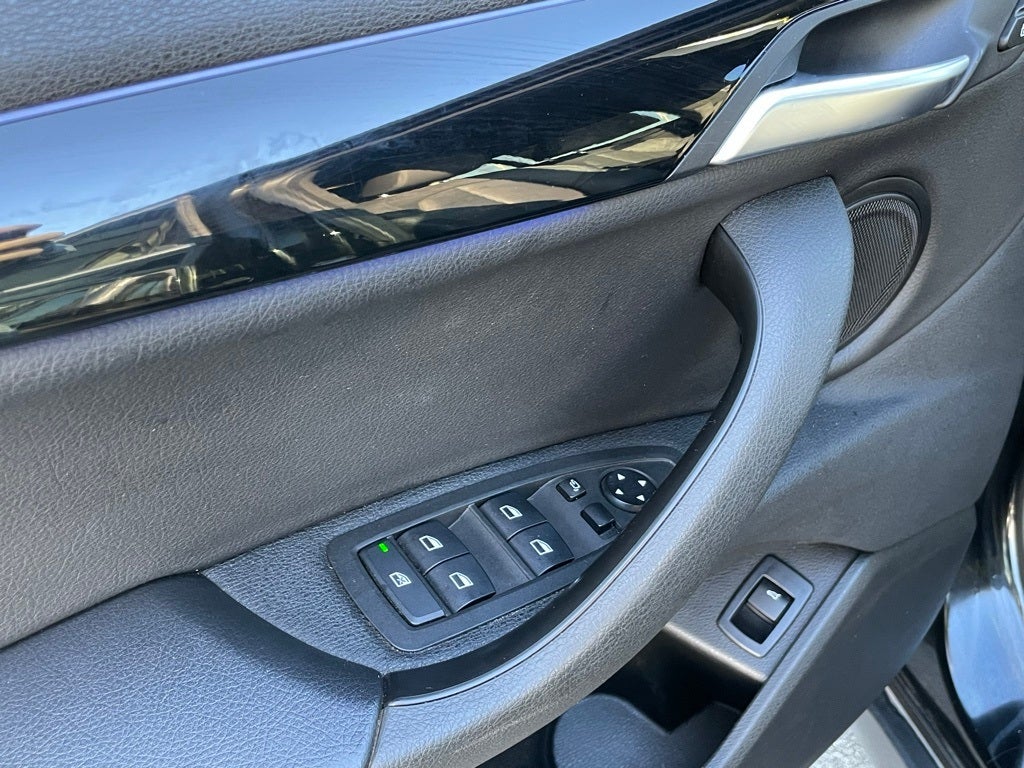 2020 BMW X2 sDrive28i - HEATED SEATS / DUAL CLIMATE CONTROL