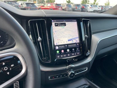 2022 Volvo XC60 B5 R-Design - NAVIGATION / POWER MOONROOF