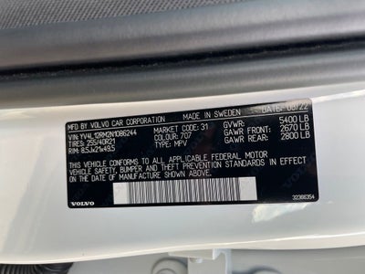 2022 Volvo XC60 B5 R-Design - NAVIGATION / POWER MOONROOF