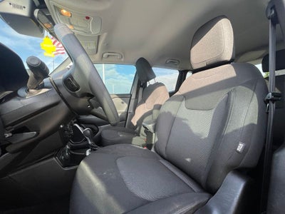 2022 Jeep Renegade Sport - ONE OWNER / CLEAN CARFAX