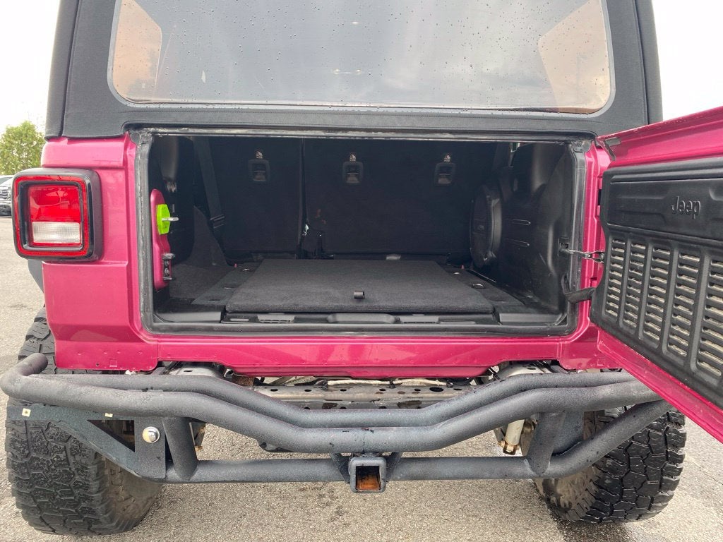 2021 Jeep Wrangler Unlimited Rubicon Clean CarFax, One Owner, Navi
