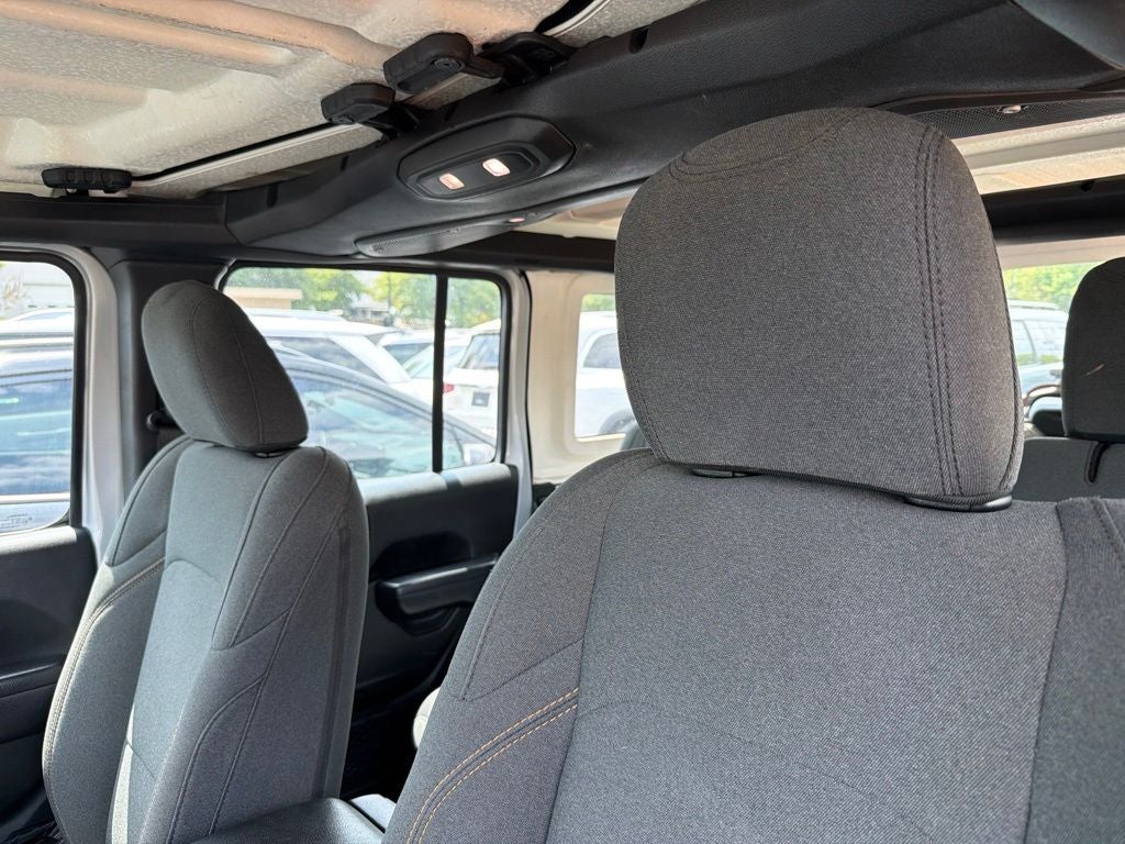 2024 Jeep Wrangler Sport CLEAN CARFAX 1-OWNER