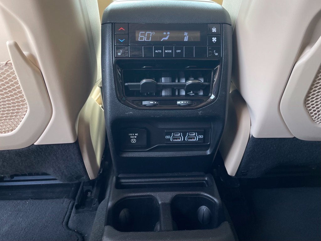 2021 Jeep Grand Cherokee L Limited Pano Roof, Navi, Bucket Seats, 20" Wheels, Lux Tec