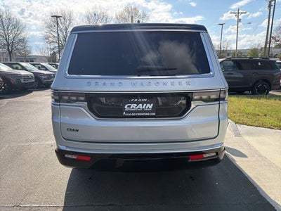 2023 Jeep Grand Wagoneer Base