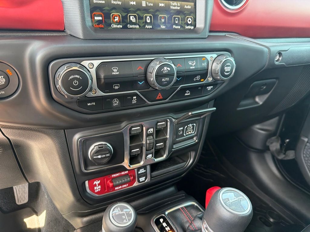 2022 Jeep Gladiator Rubicon Leather, hard Top, Navi, CARFAX 1-OWNER