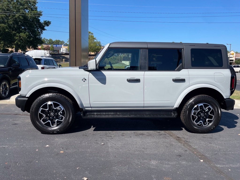 2026 Ford Bronco Outer Banks CarFax One Owner, Hard Top, Leather