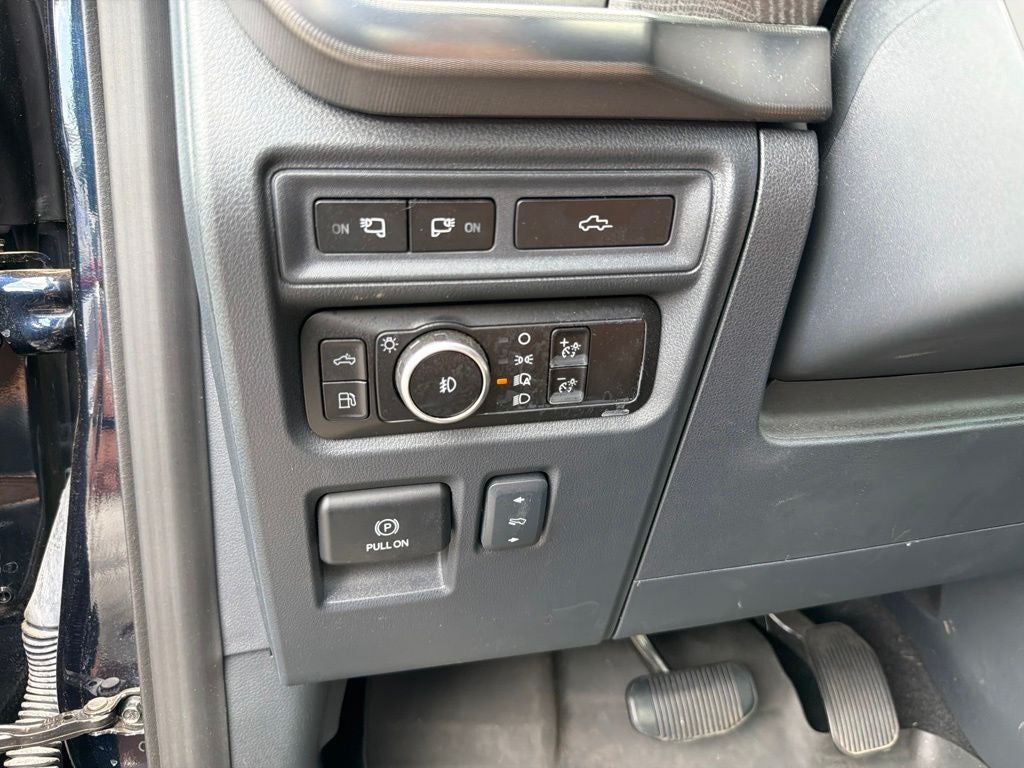 2023 Ford F-150 Platinum CARFAX 1-Owner