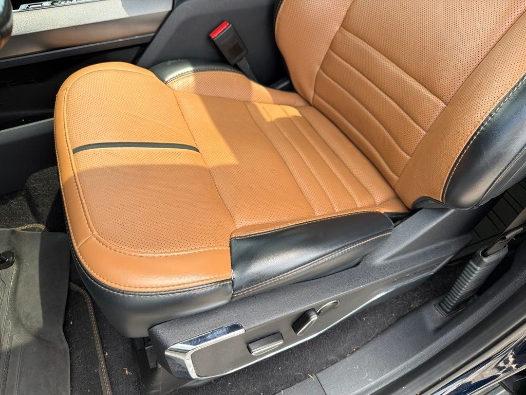 2023 Ford F-150 Platinum CARFAX 1-Owner