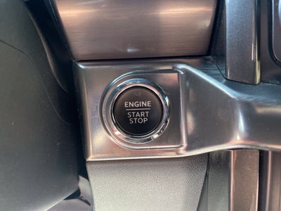 2021 Ford F-150 Lariat Clean CarFax, One Owner, Sport Pkg, FX4, 20" Wheel