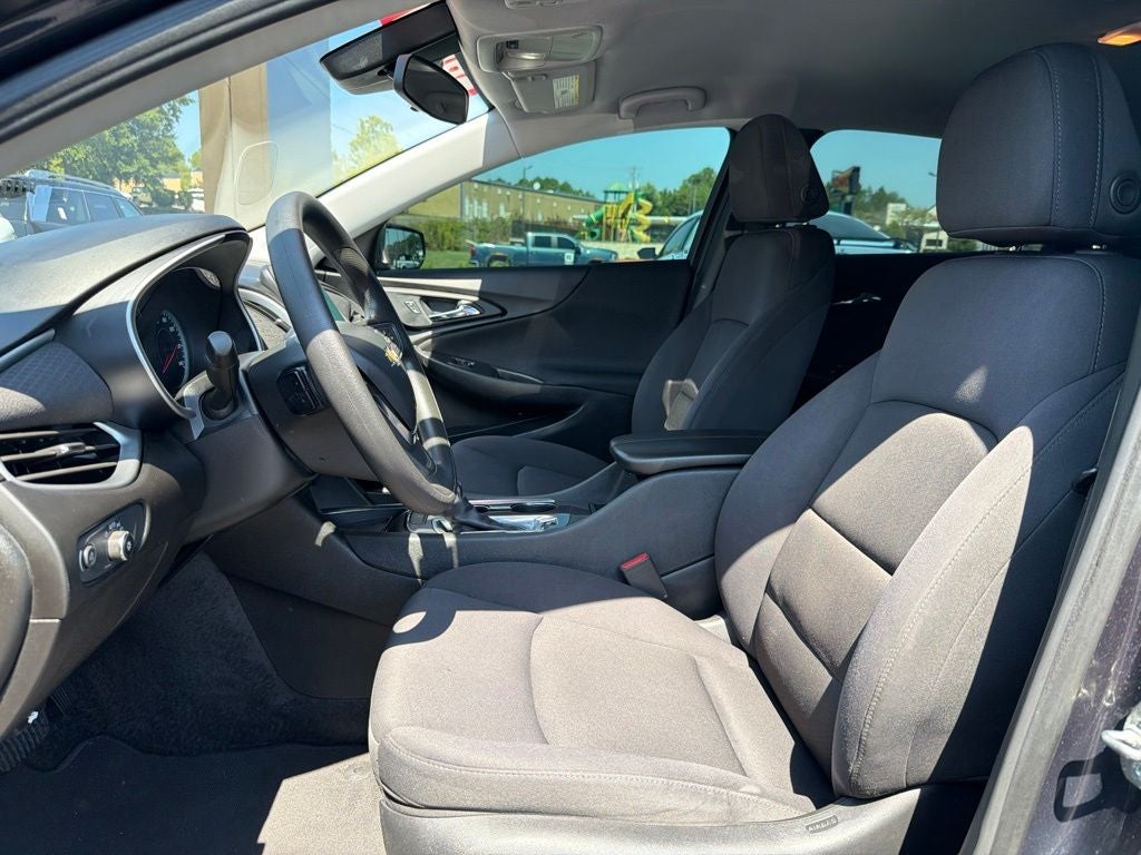 2023 Chevrolet Malibu LT 1LT