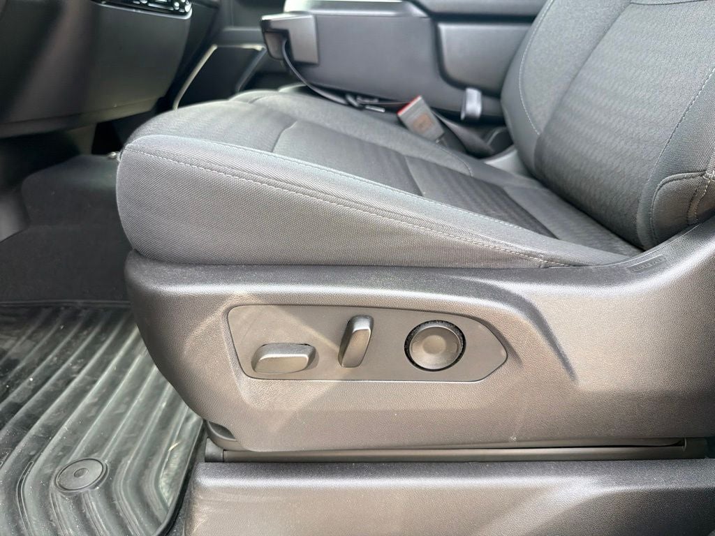 2023 Chevrolet Silverado 1500 LT CONVENIENCE PKG & 20" WHEELS