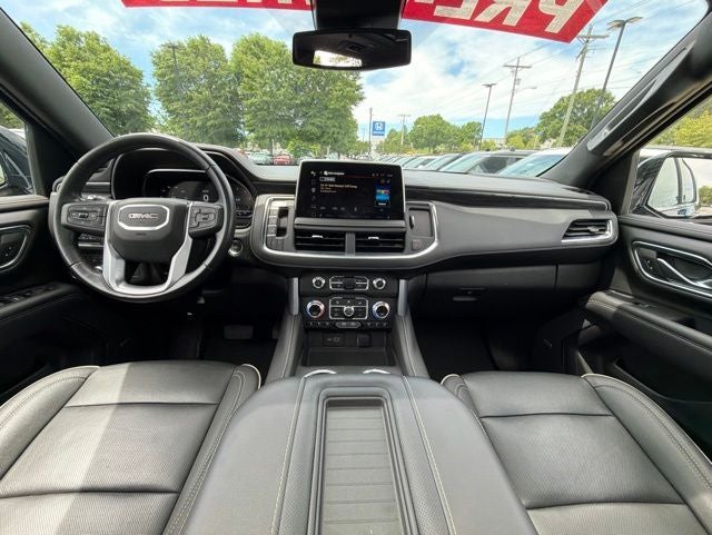 2023 GMC Yukon SLT