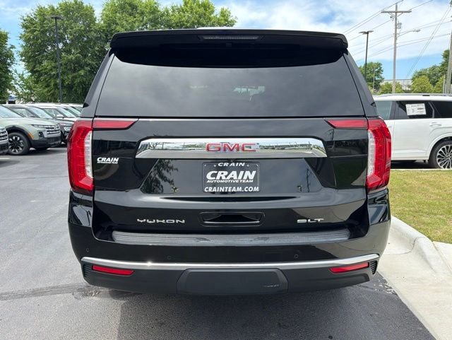2023 GMC Yukon SLT