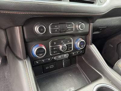 2023 GMC Yukon XL AT4