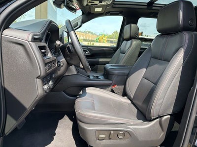 2023 Chevrolet Suburban RST