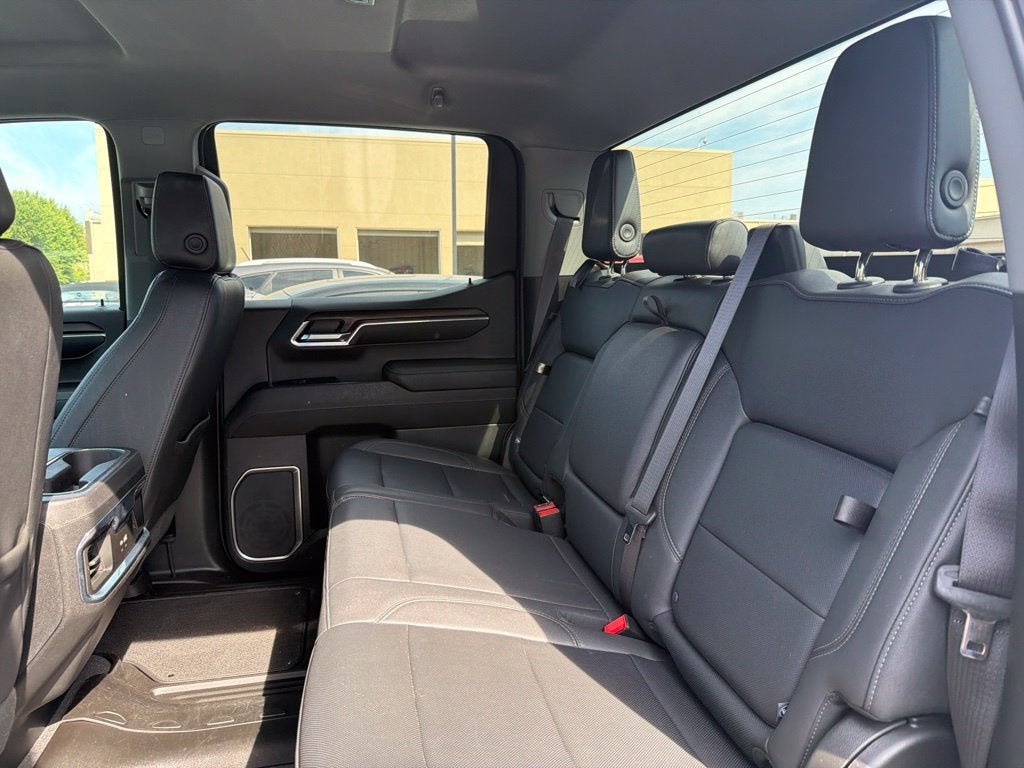 2023 GMC Sierra 1500 SLT Clean CarFax, One Owner, Leather