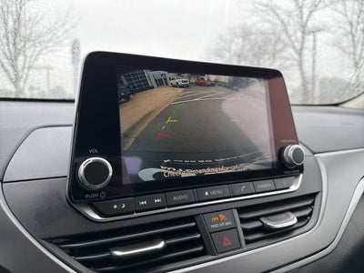 2025 Nissan Altima 2.5 SR