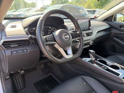 2025 Nissan Altima 2.5 SR