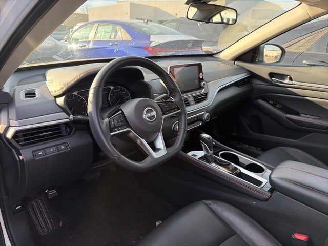 2025 Nissan Altima 2.5 SR