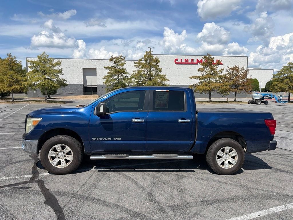2019 Nissan Titan SV Clean CarFax, Navi, Blind Spot, CarPlay
