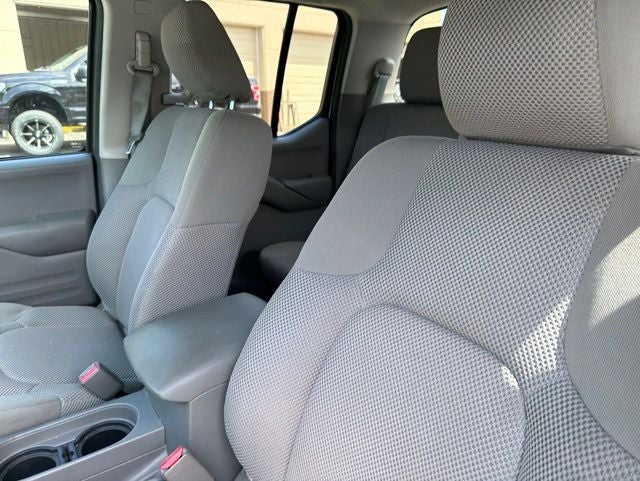 2015 Nissan Frontier S