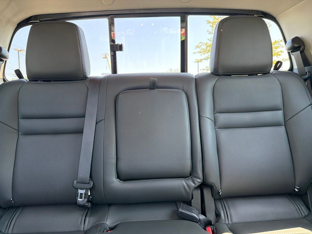 2022 Nissan Frontier SV Convenience Pkg, Technology Pkg