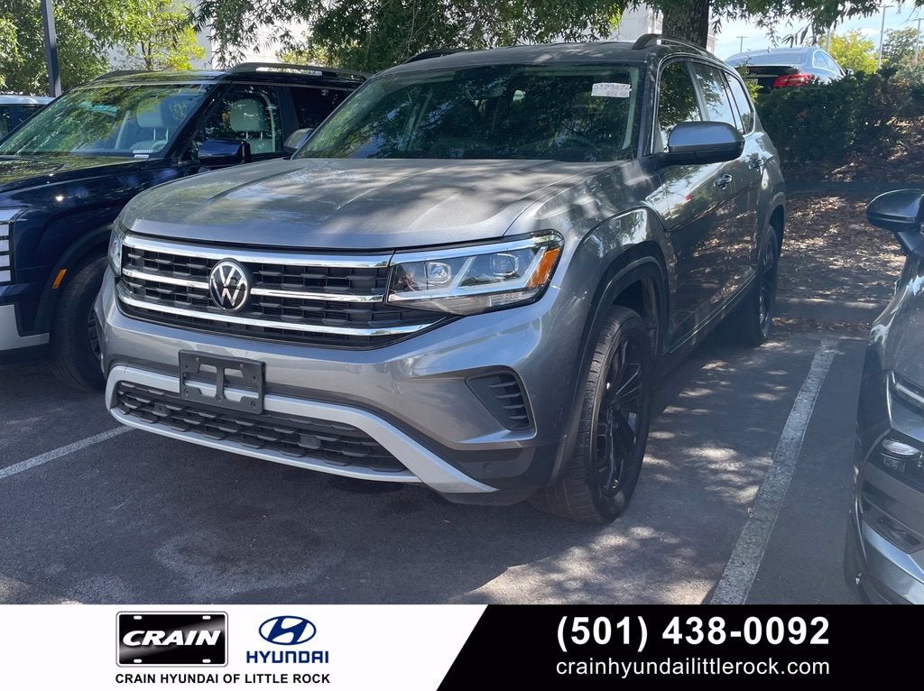 2023 Volkswagen Atlas 2.0T SE w/Technology Clean CarFax, One Owner, Third Row Seat