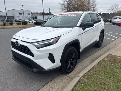 2024 Toyota RAV4 LE