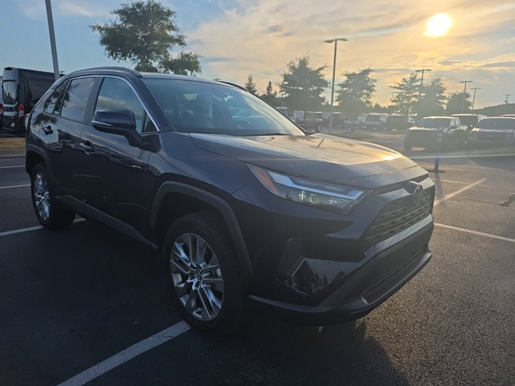 2025 Toyota RAV4 XLE One Owner, Low Miles