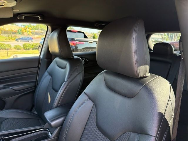 2025 Jeep Compass Latitude CLEAN CARFAX 1-OWNER