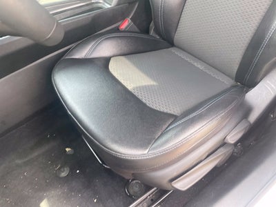 2024 Jeep Compass Latitude Clean CarFax, One Owner